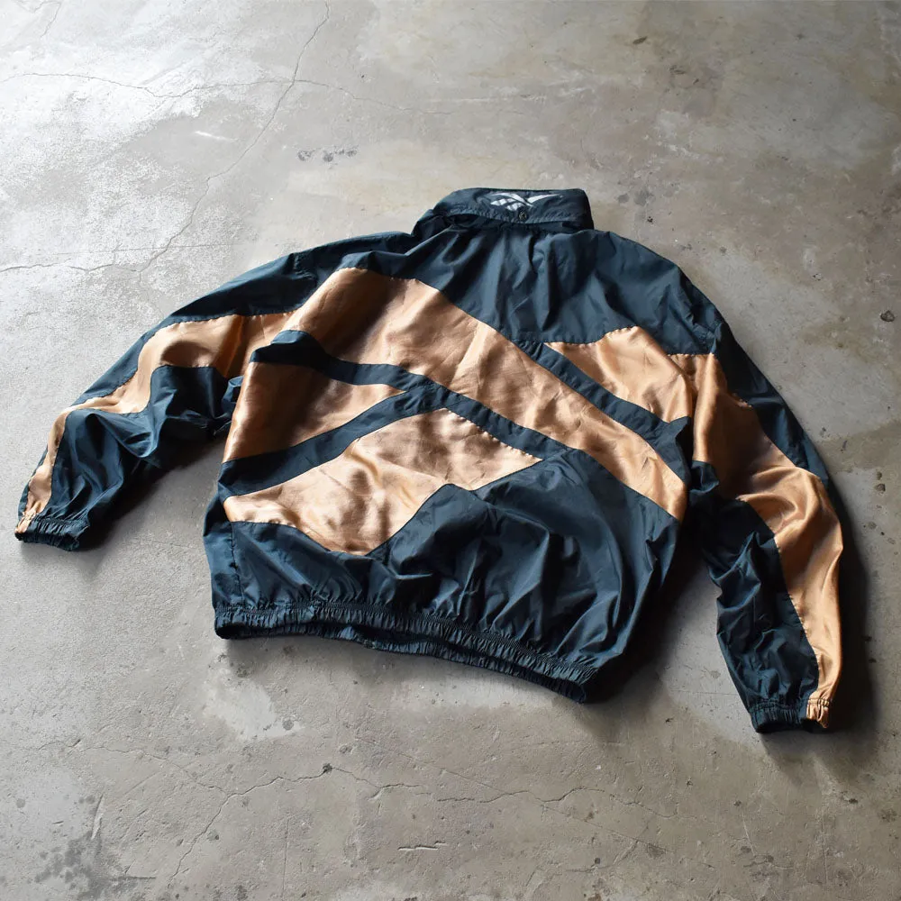 90’s Reebok 超ビッグロゴ！ ナイロン トラックジャケット 240816