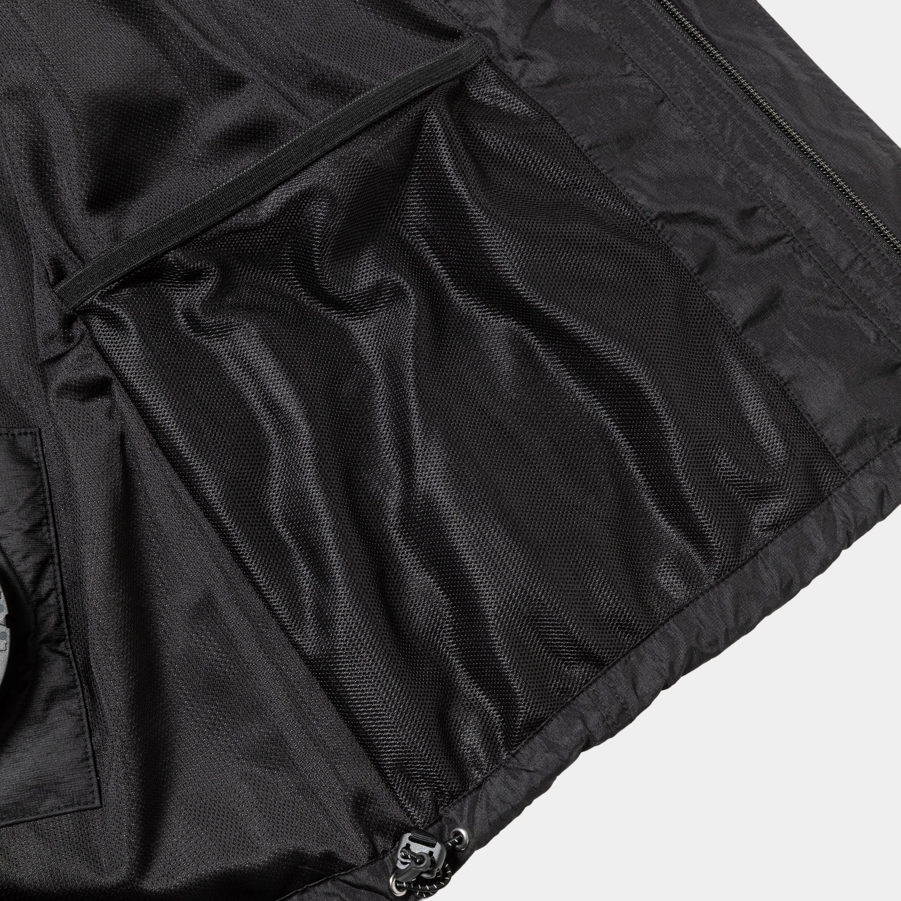 Air Circulation System Wind Vest (Off Black)/MW-JKT25109