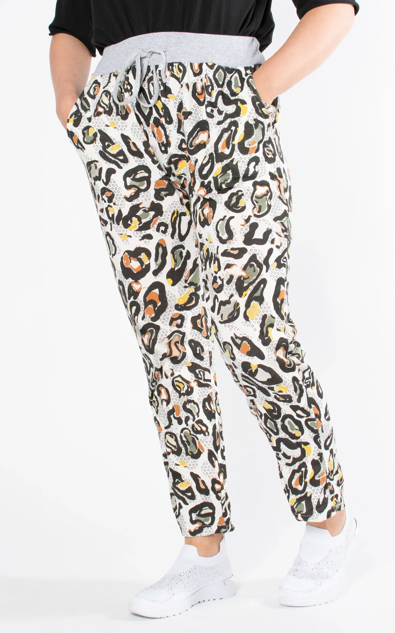 Basic Jogger | Autumn Leopard