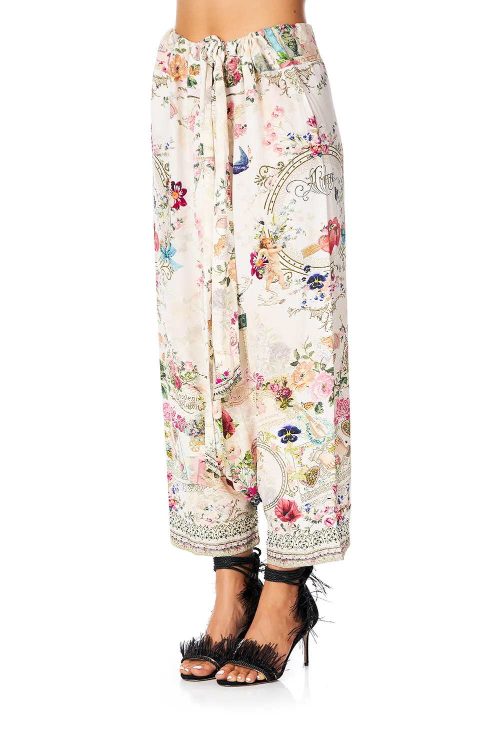 HAREM PANTS JARDIN POSTCARDS