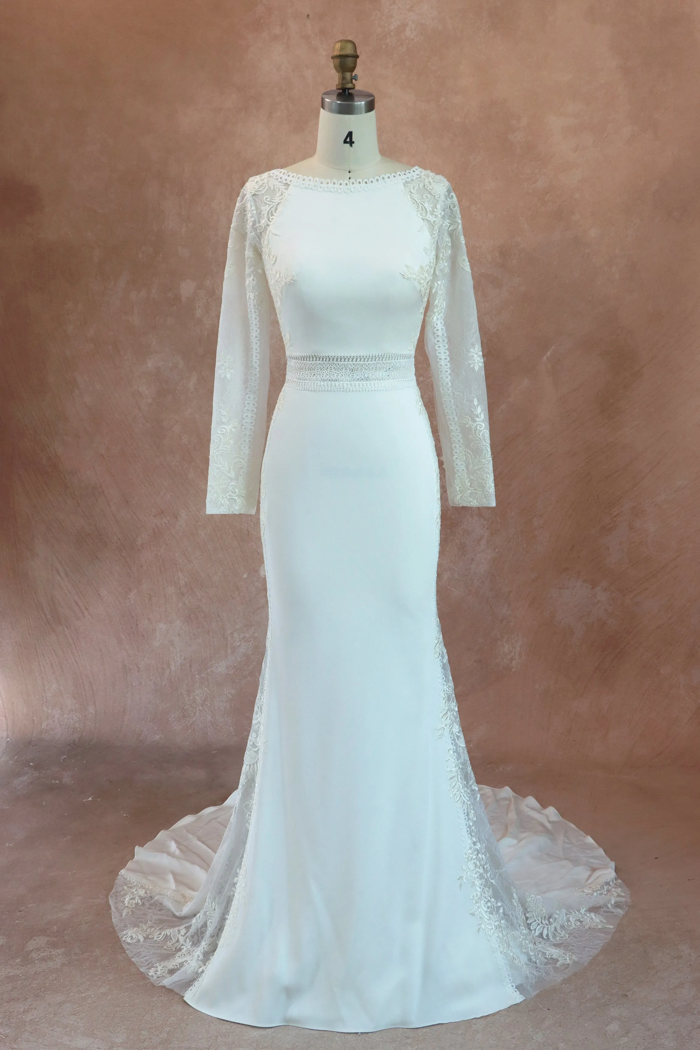 Mermaid Bateau Neckline Wedding Dress With Long Sleeves